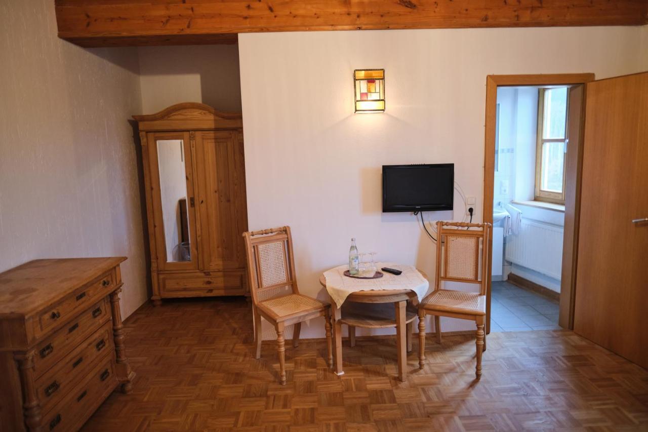 Wirtshaus Im Schloss Fuersteneck Fursteneck Экстерьер фото